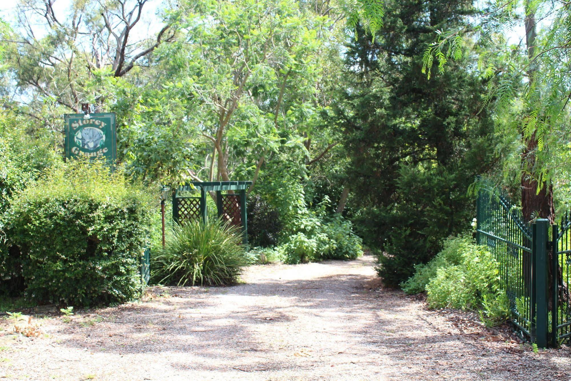 Storey Grange Springwood Luaran gambar